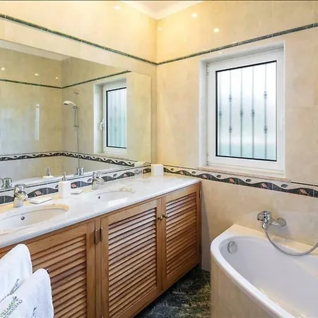 Villa Rosmaninho *